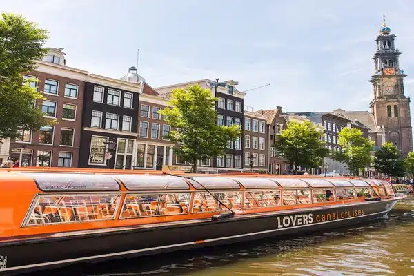 שייט תעלות באמסטרדם - כרטיסים ומידע למטייל