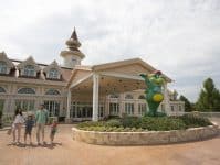 מלון Gardaland Hotel
